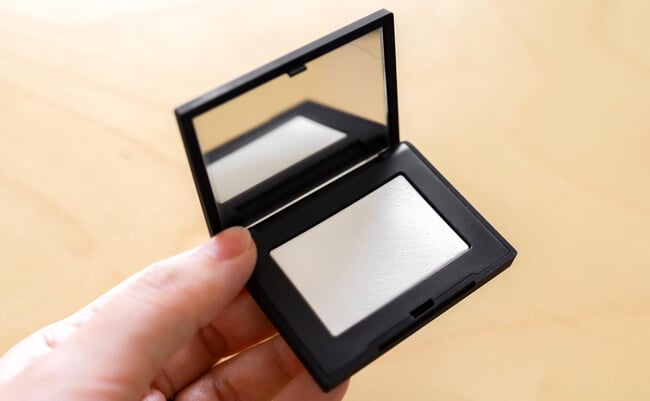roomie_260818_nars_06.jpg