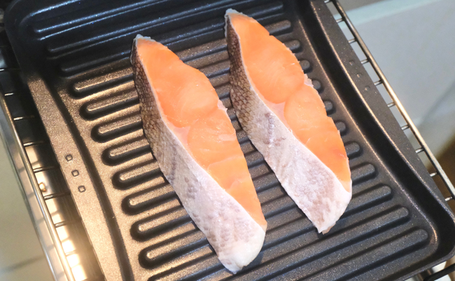 roomie_260826_grillplate_eye.png