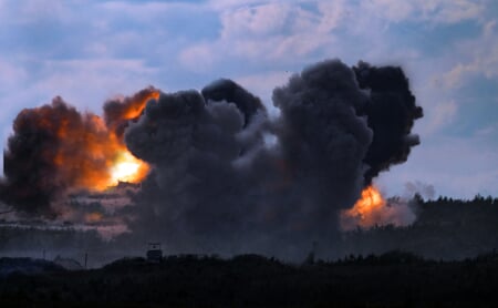 習近平とプーチンに「今なら動ける」と判断される危険。トランプ米国の兵器在庫減少が揺るがす“抑止”のメカニズム