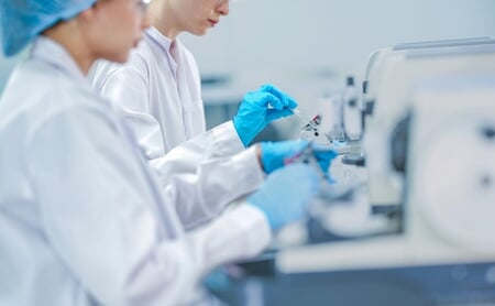 ロシアの研究施設で何が起きたのか？女性研究者の死亡と肺ペスト疑惑の真相